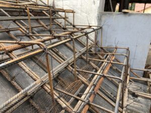 Заливка лестницы из бетона