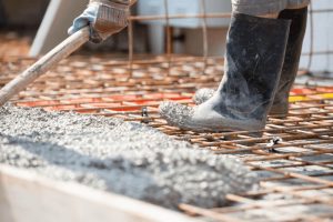 Каким бетоном заливать фундамент дома